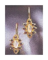 14k Contessa Di Brolio Moonstone and Garnet Earrings