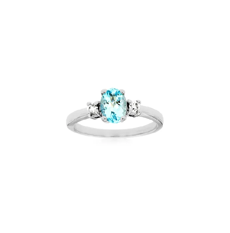 Sabel Collection White Gold Oval Aquamarine and Diamond Ring